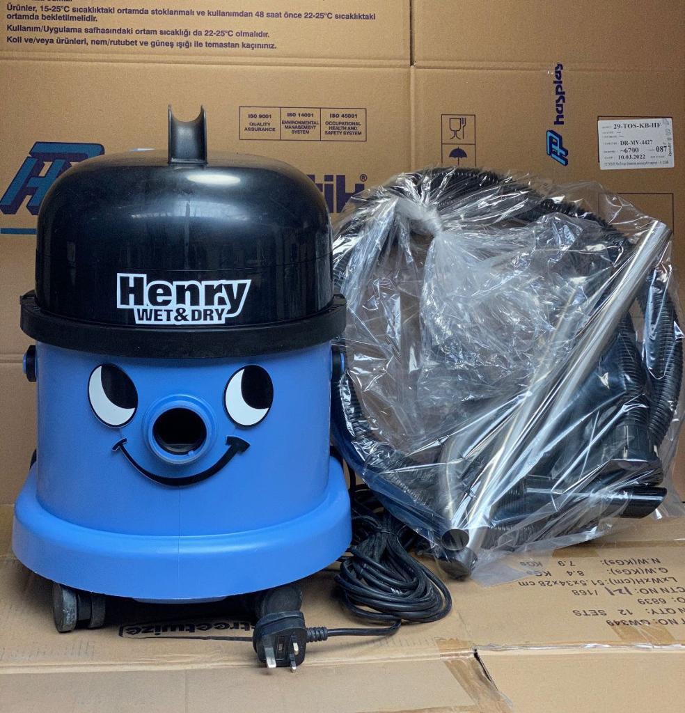 HENRY CYLINDER VACUUM CLEANER HOOVER 